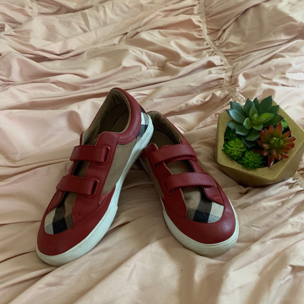 Burberry kids sneakers, size 3